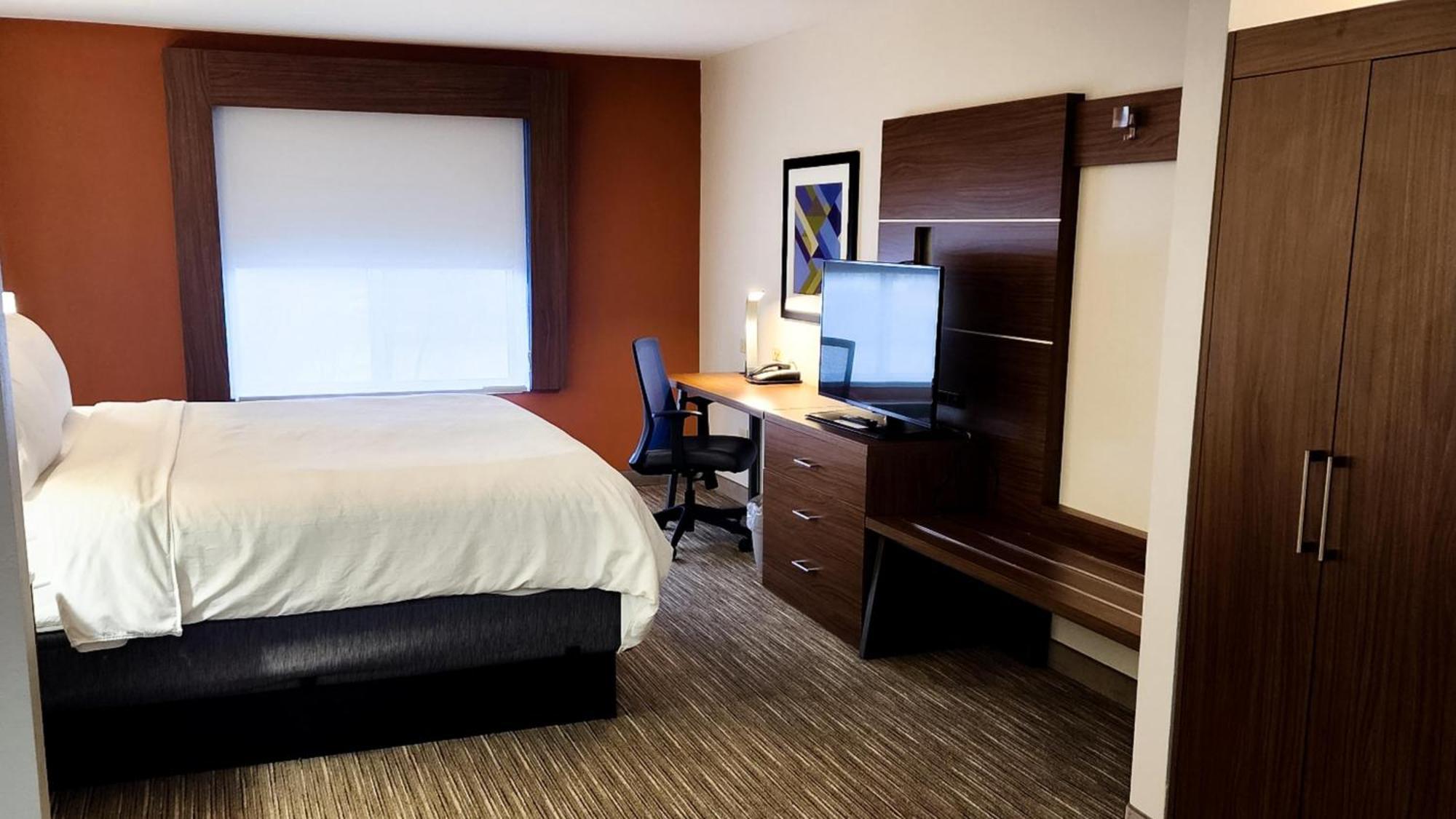 Holiday Inn Express Hotel & Suites Chicago South Lansing By Ihg Exterior foto