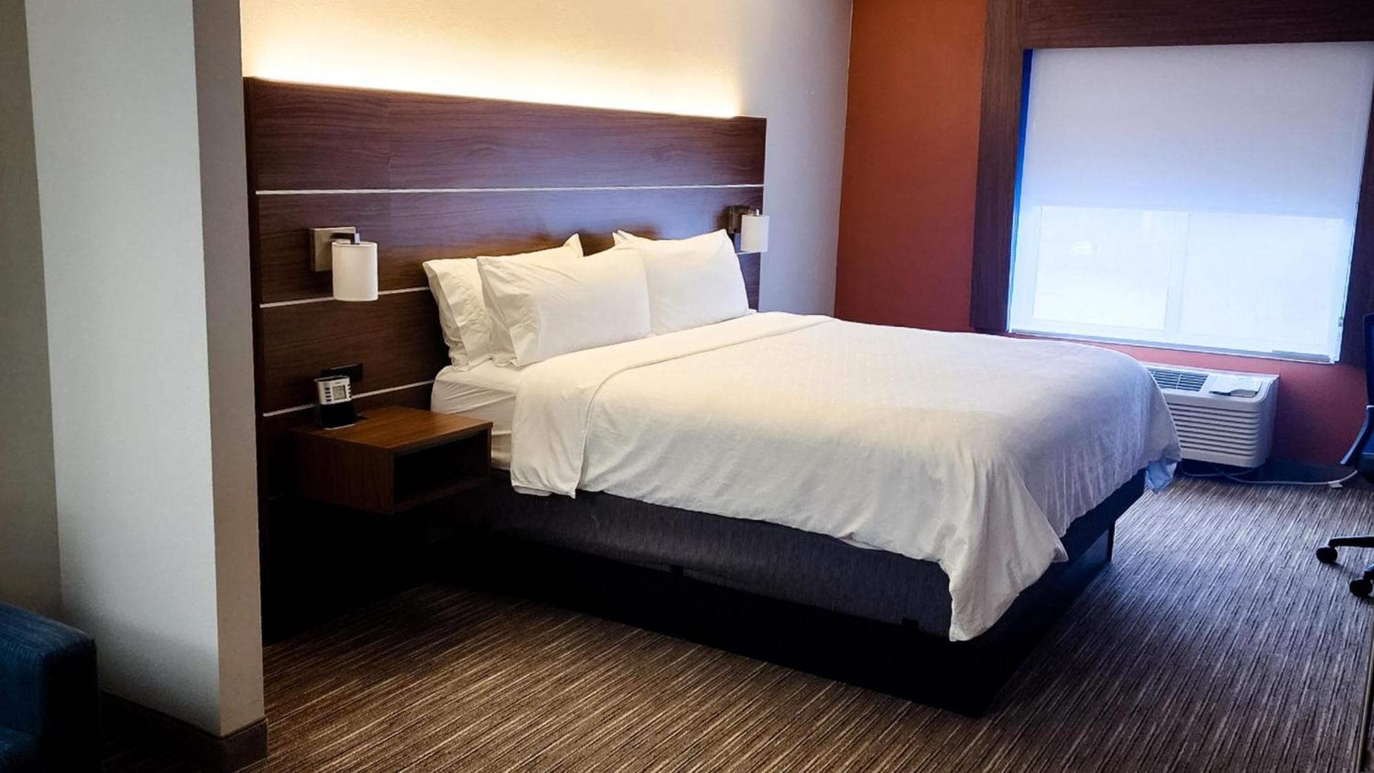 Holiday Inn Express Hotel & Suites Chicago South Lansing By Ihg Exterior foto