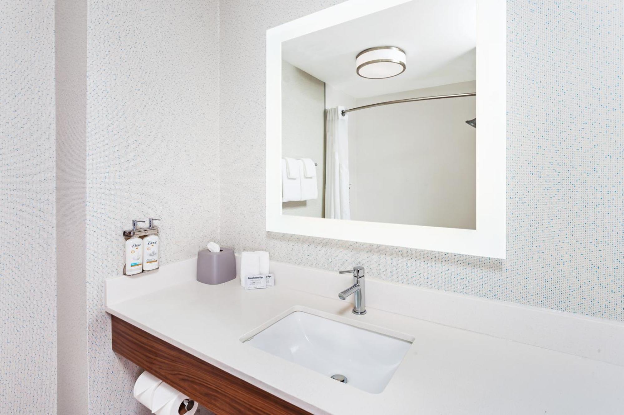 Holiday Inn Express Hotel & Suites Chicago South Lansing By Ihg Exterior foto