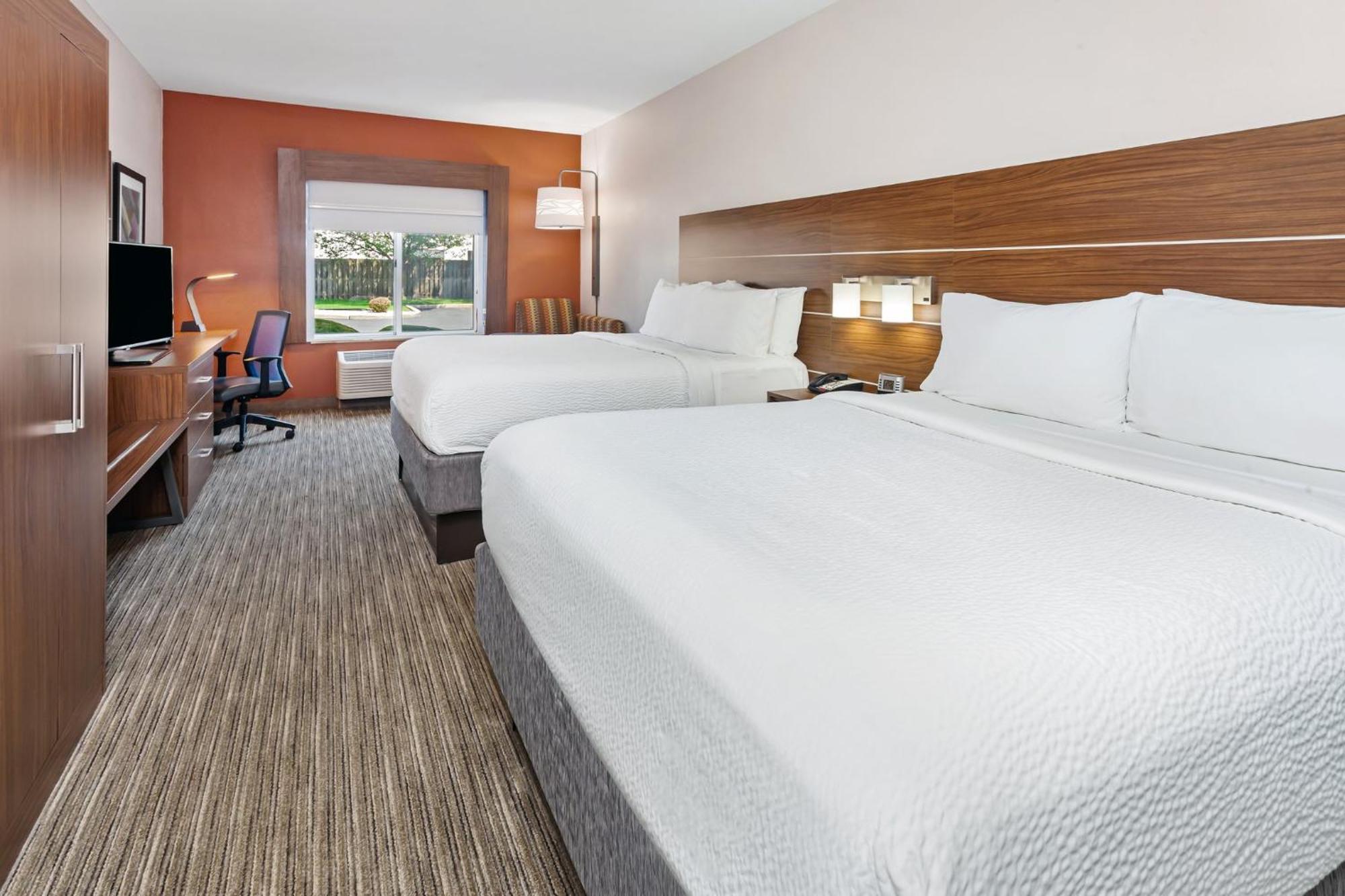 Holiday Inn Express Hotel & Suites Chicago South Lansing By Ihg Exterior foto